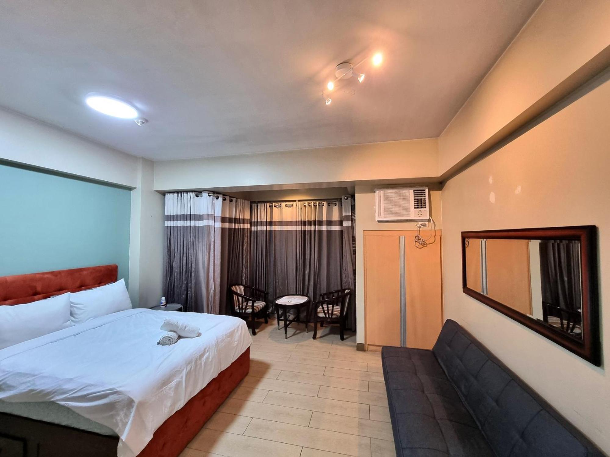Palm Tree Condos Near Mnl Airport Terminal 3 By Elr Manila Exteriör bild