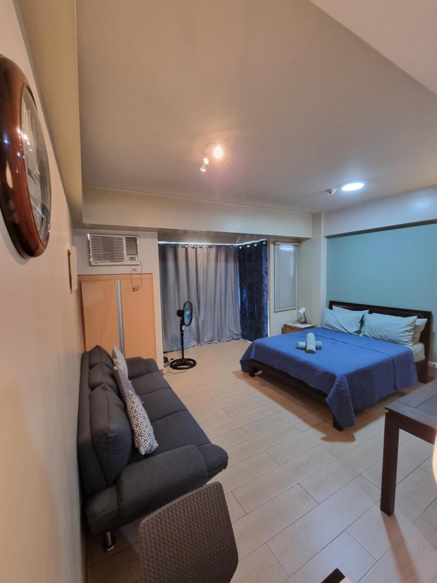 Palm Tree Condos Near Mnl Airport Terminal 3 By Elr Manila Exteriör bild