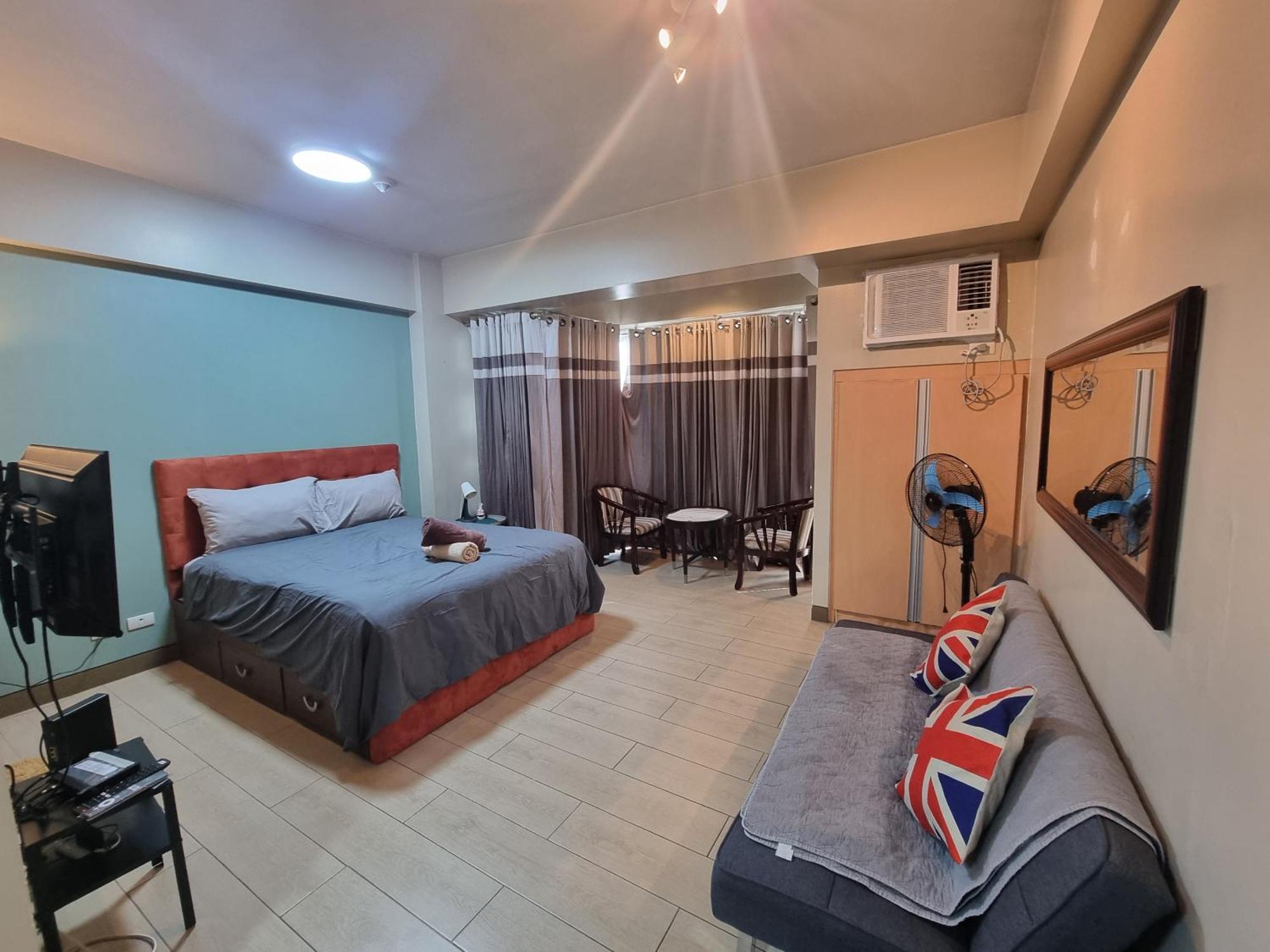 Palm Tree Condos Near Mnl Airport Terminal 3 By Elr Manila Exteriör bild
