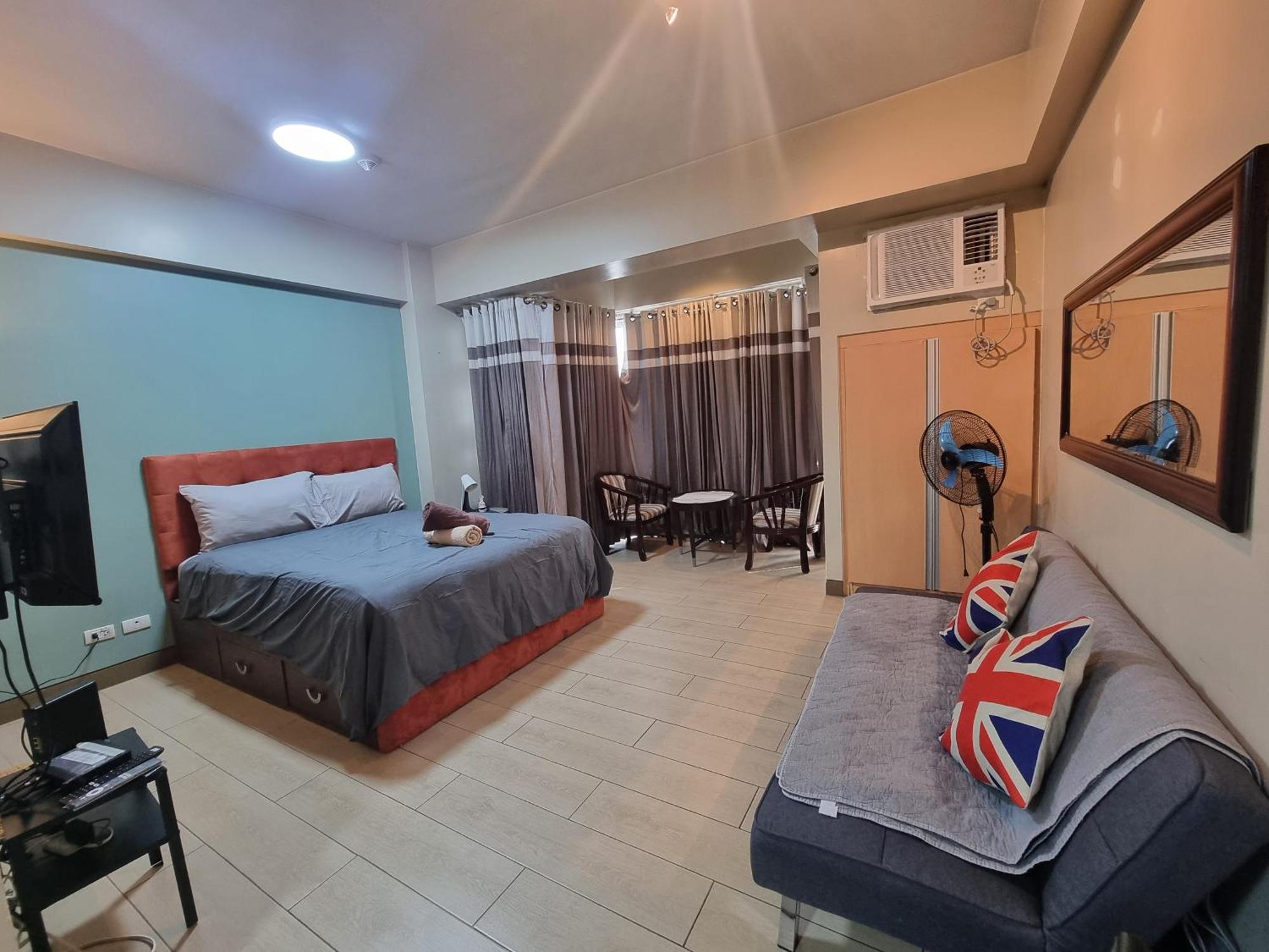 Palm Tree Condos Near Mnl Airport Terminal 3 By Elr Manila Exteriör bild